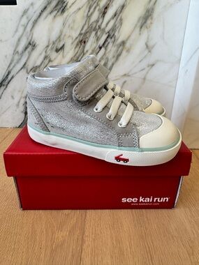 New in Box See Kai Run Peyton Silver High-Top Sneakers